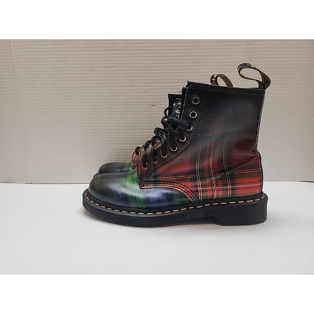 Dr Martens / 1460 / Tartan / Size 8 / Plaid / Black, Green, Red / 8-eye / Boots